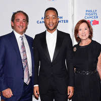 Philadelphia Mesothelioma Lawyers sponsor star studded 2017 Philly Fights Cancer fundraising event. 